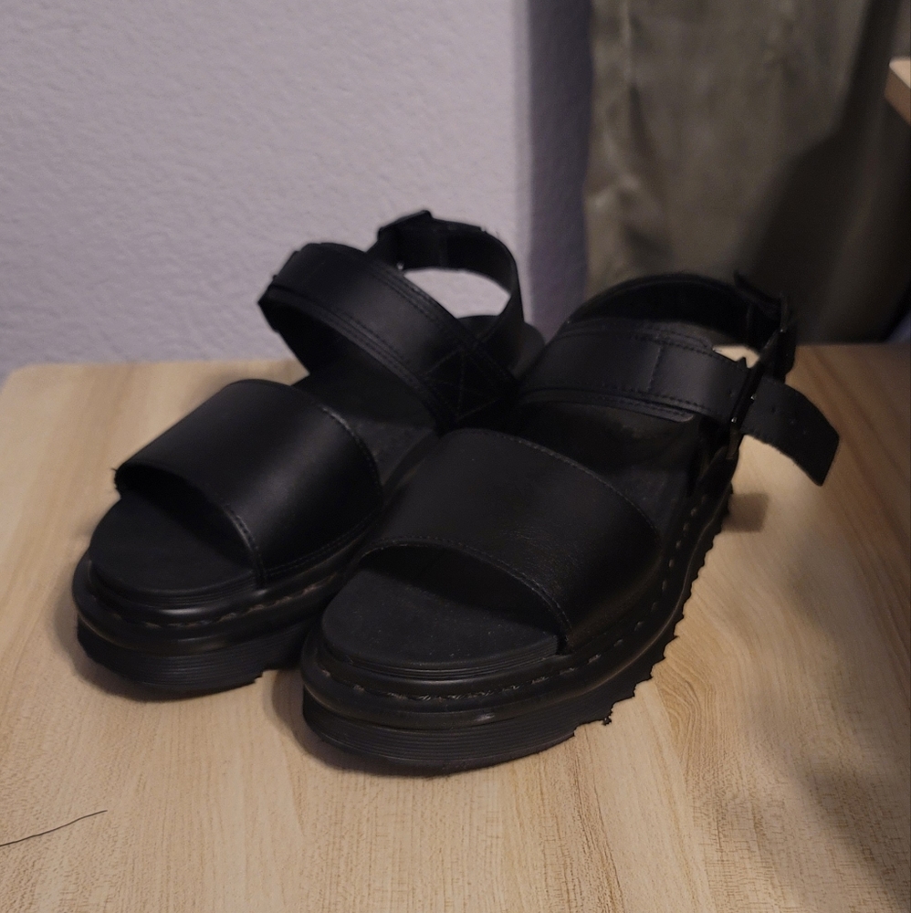 Dr. Martens Women's Voss Hydro Fisherman Sandal